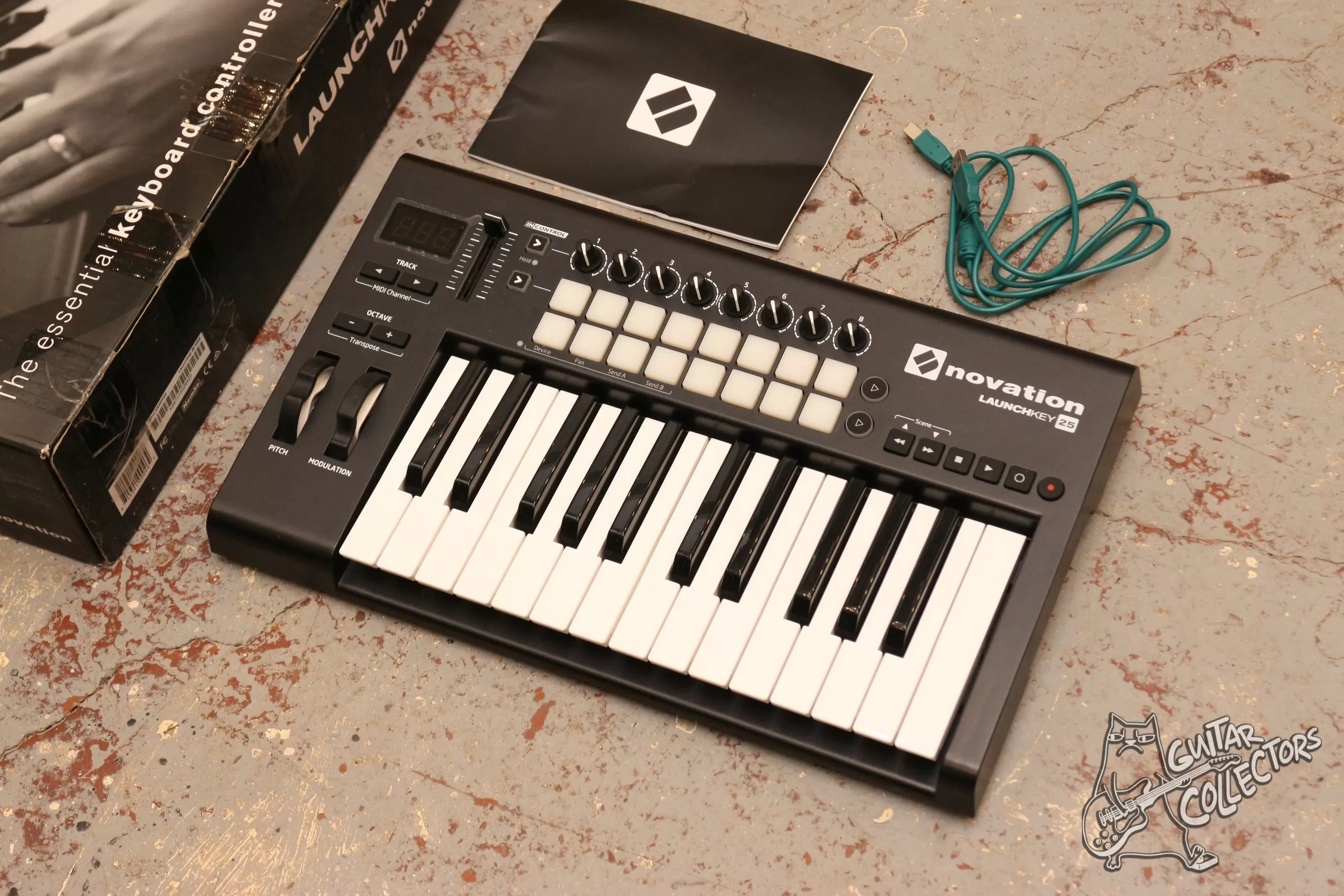 Novation Launchkey 25 MK 2