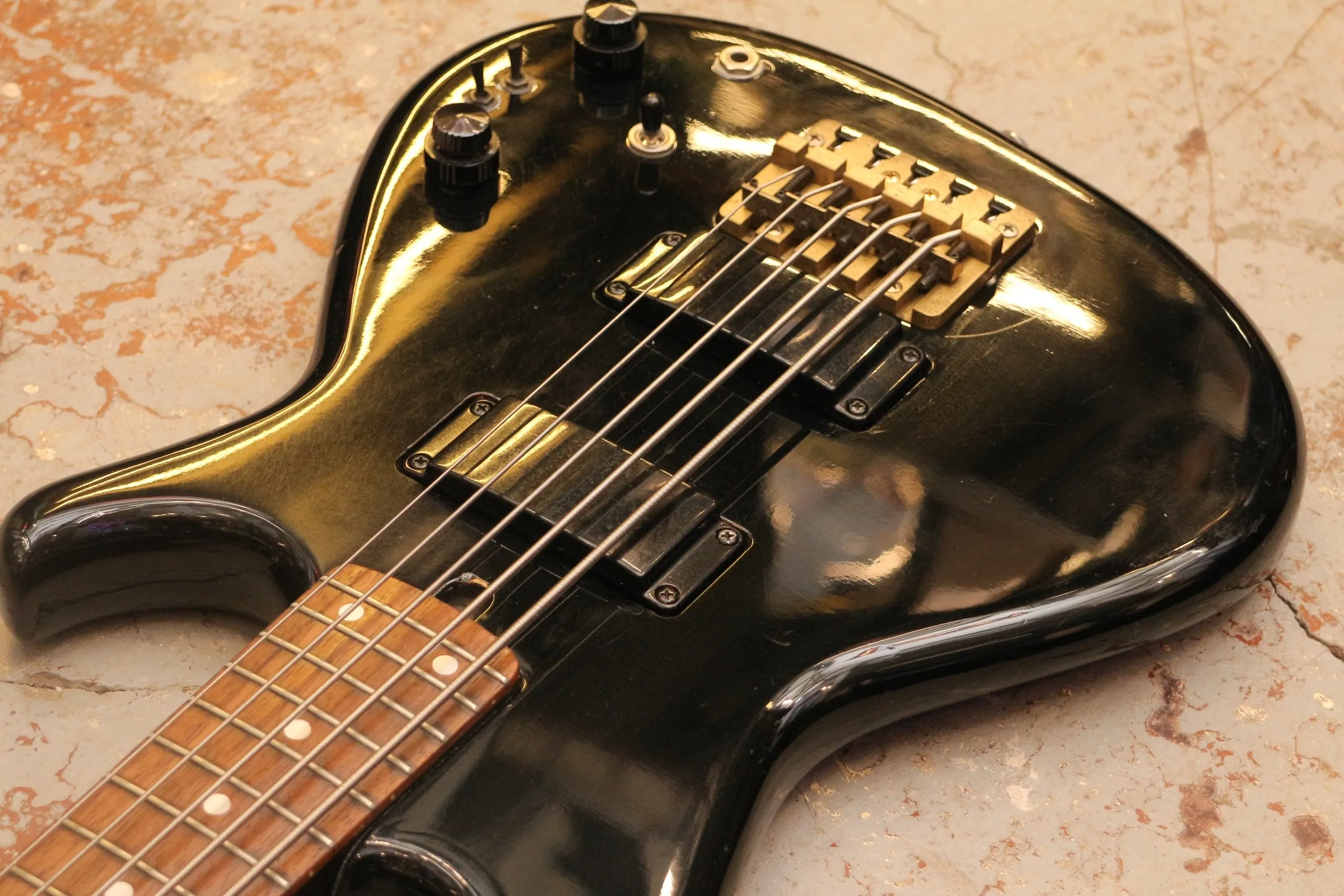 Aria Pro II RSB Deluxe 5 Str Bass