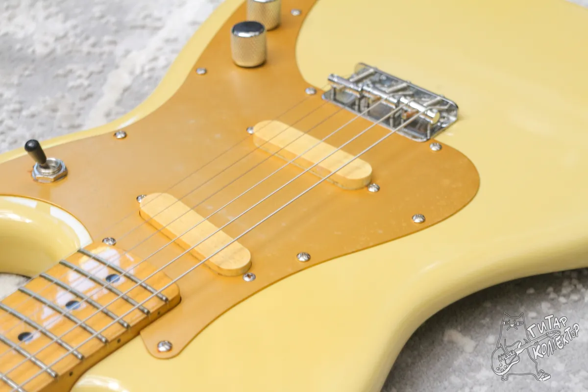 Squier Classic Vibe Duo-Sonic SS MN Desert Sand