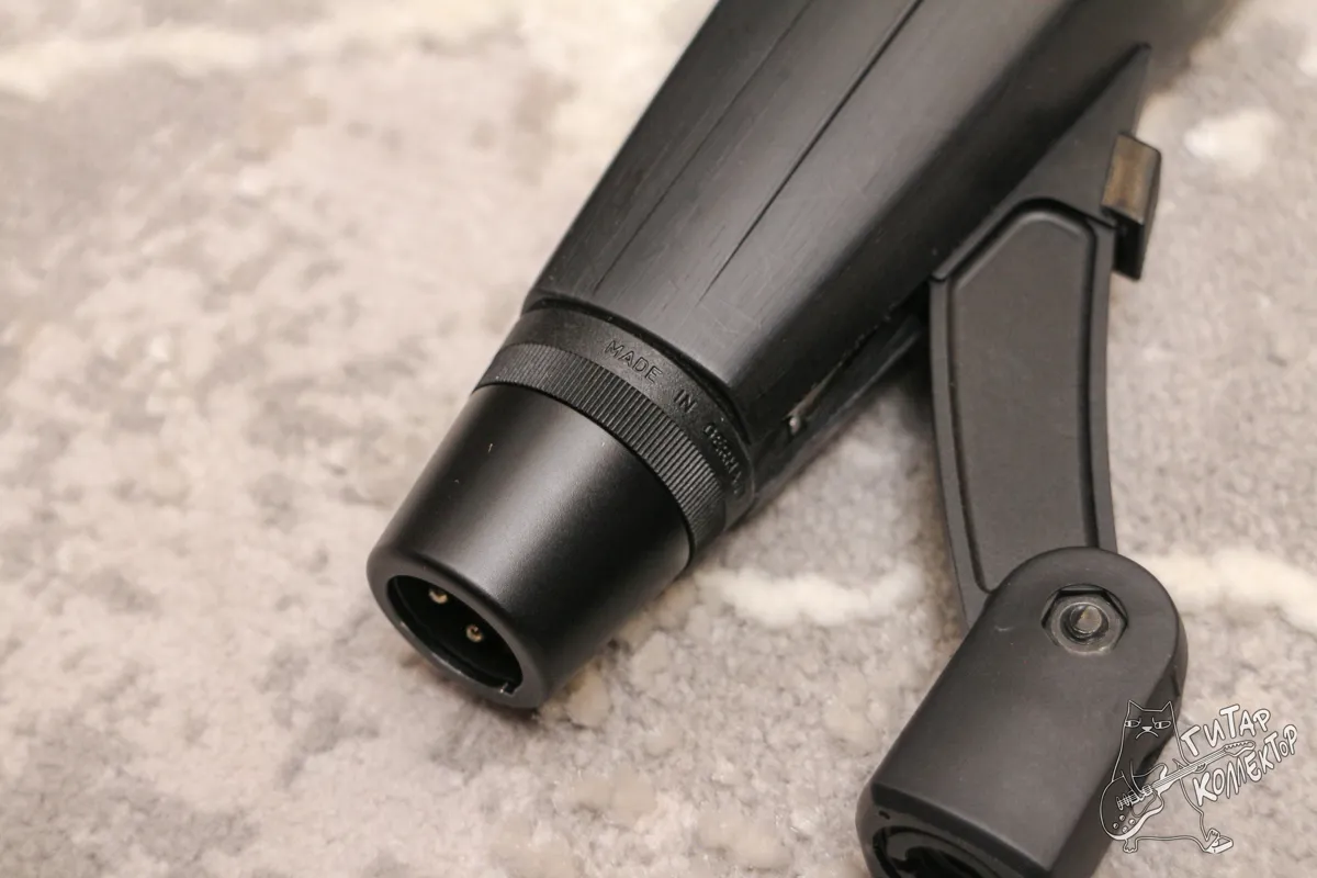 Sennheiser MD 421 II Cardioid Dynamic Microphone