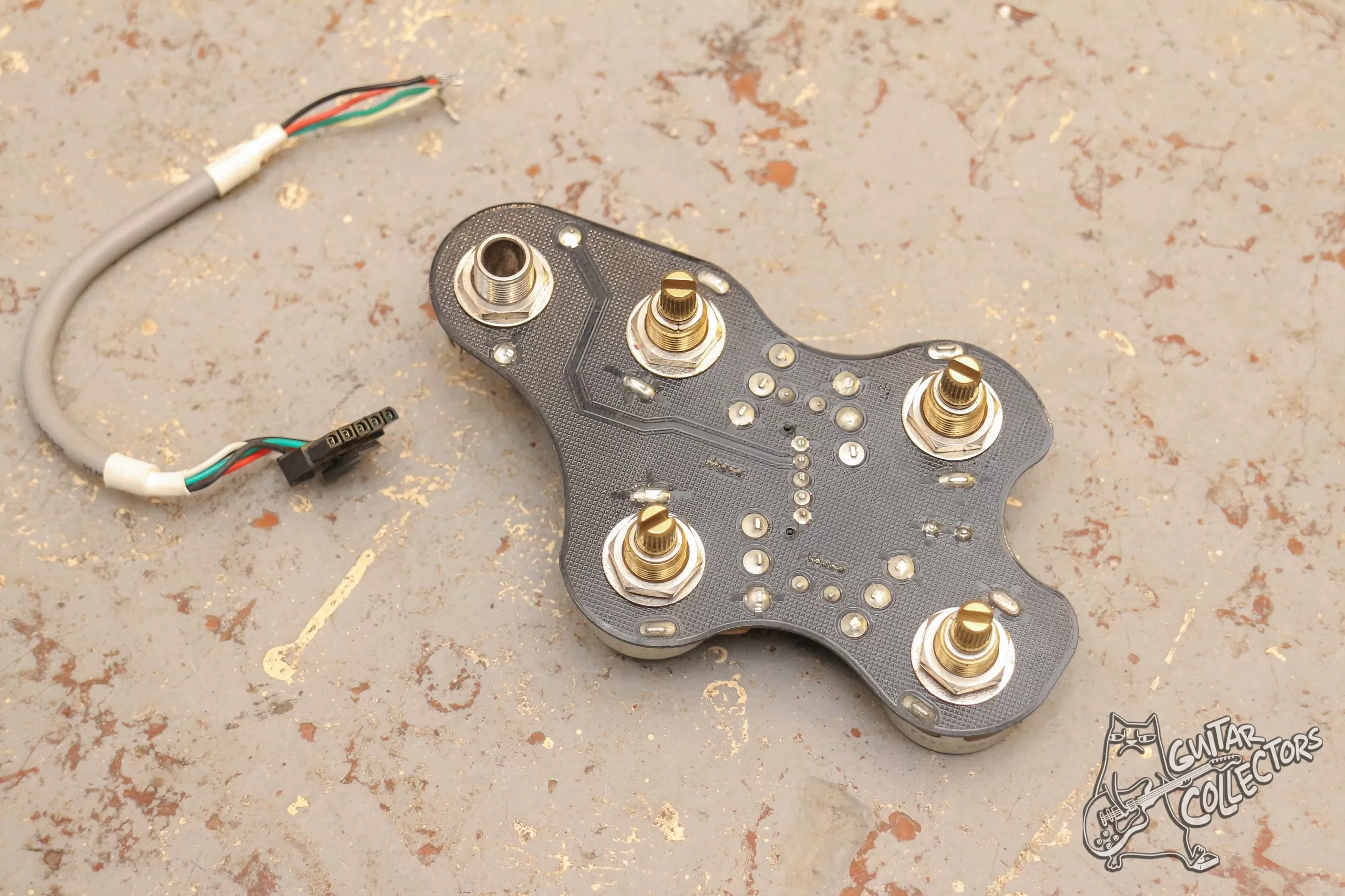 Тембрблок Gibson SG Tone Stack USA