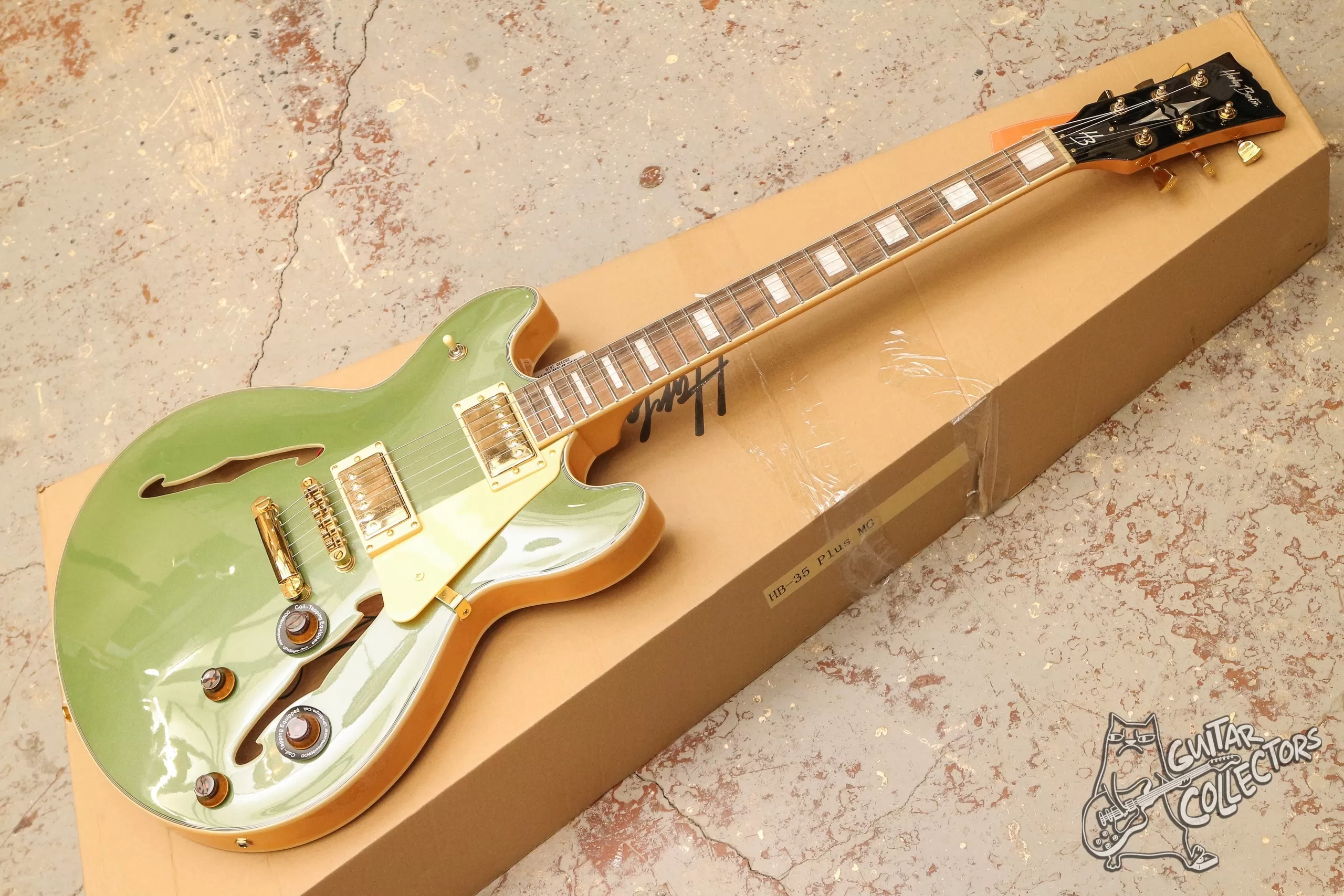 Harley Benton HB 35 Plus Vintage Series Metallic Green