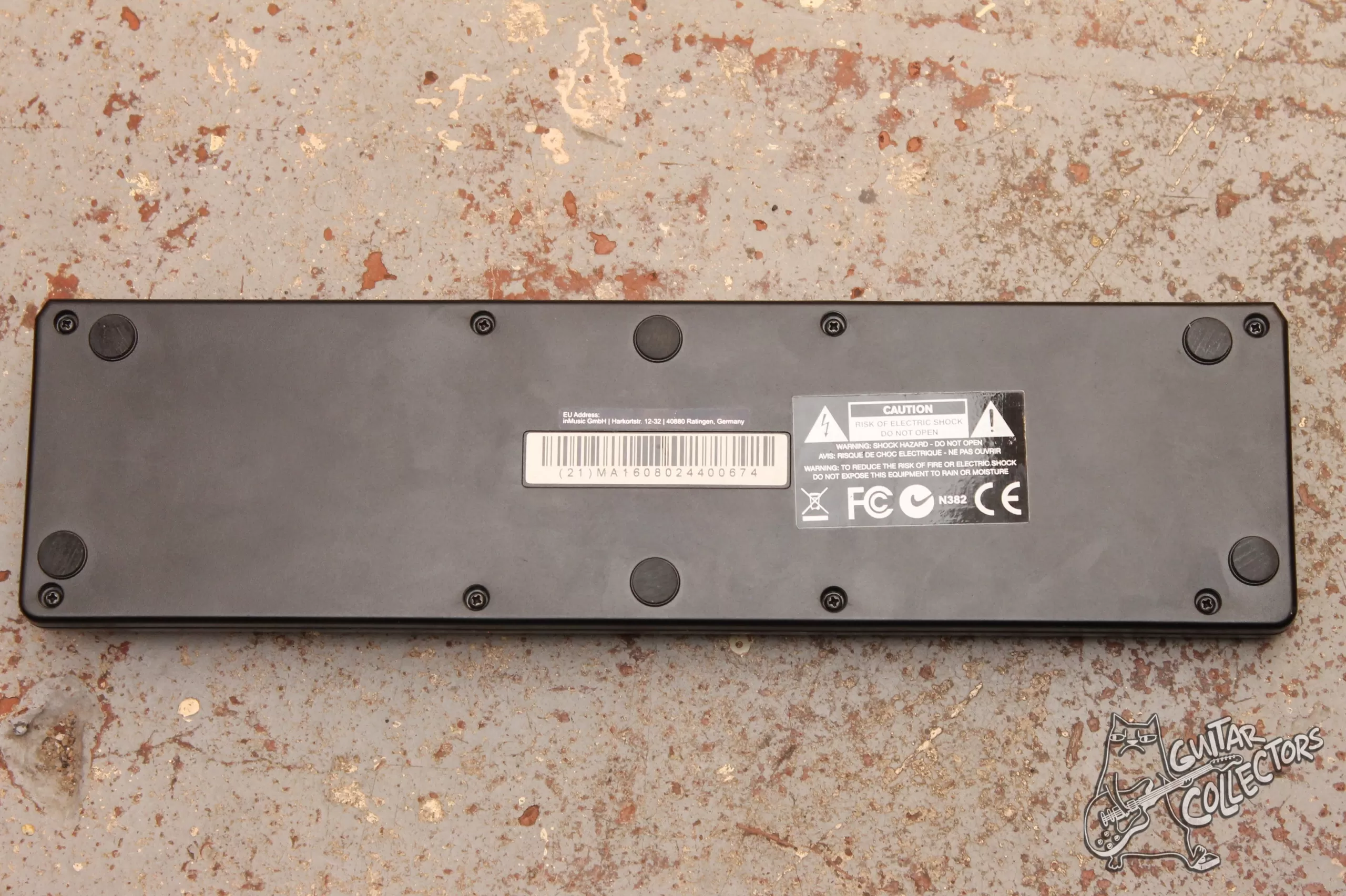 Akai LPD 8 MIDI контроллер