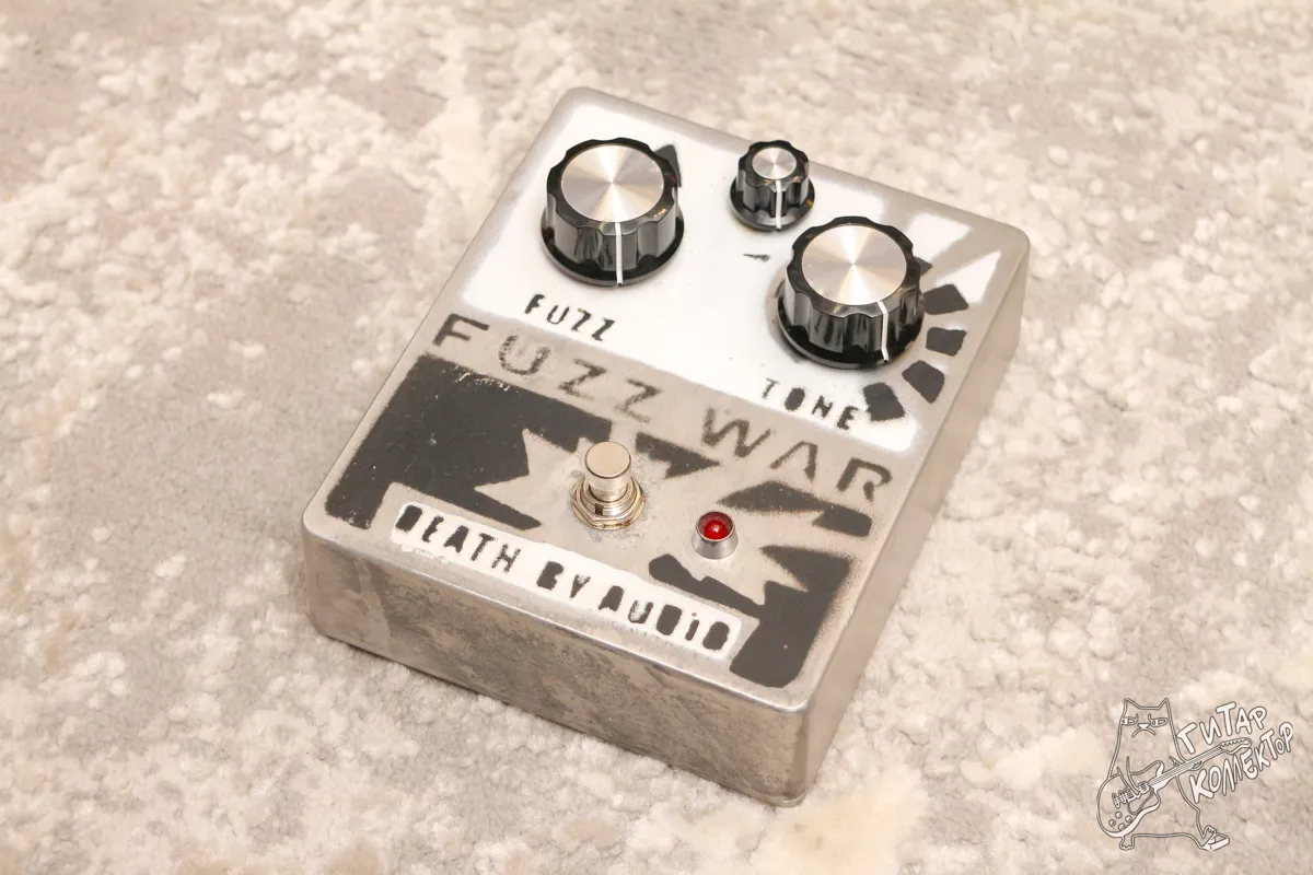 Death By Audio Fuzz War