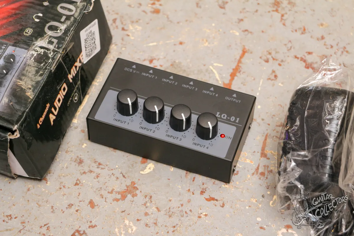 Audio Mixer LQ 01 Микшер на 4 канала