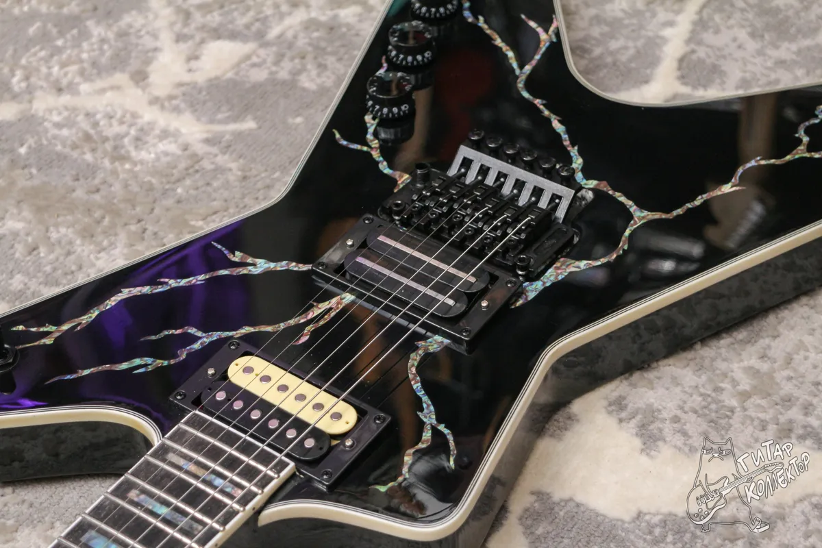 Washburn Dimebag Darrell Boogie Bolt II Dime Copy