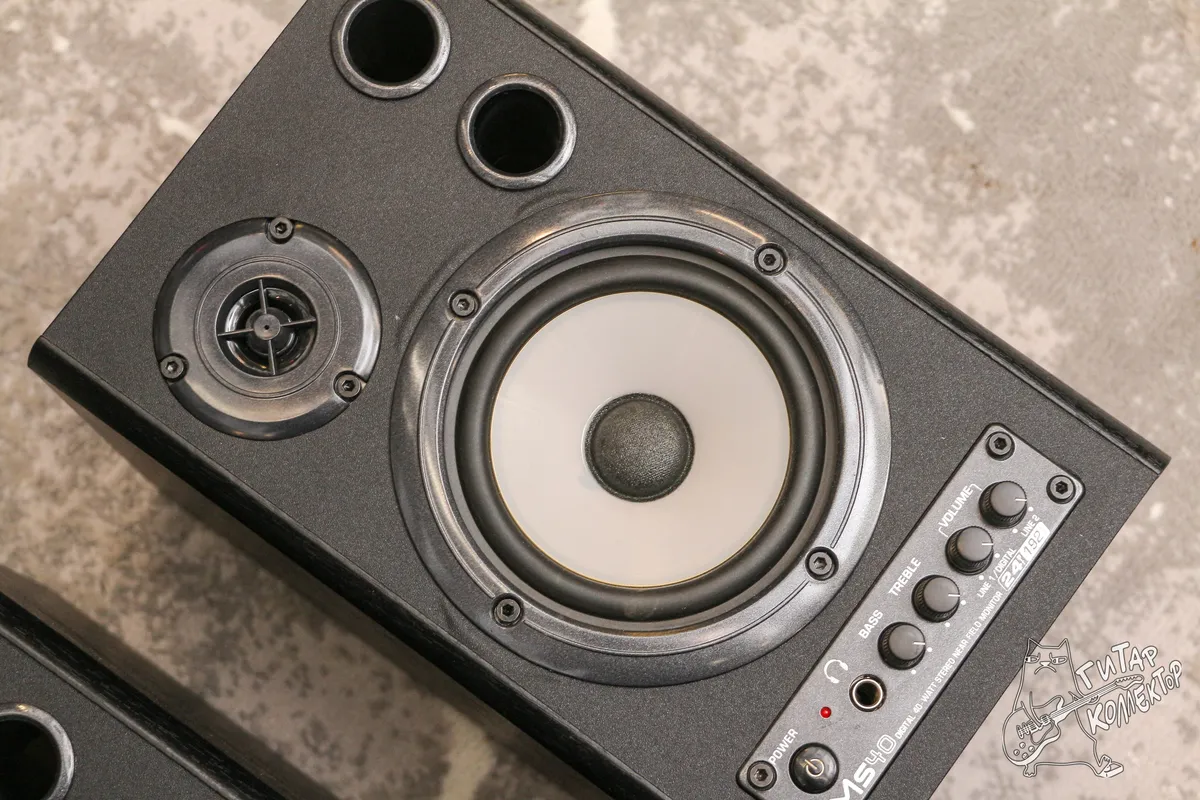 Behringer MS 40 Студийные мониторы (пара)