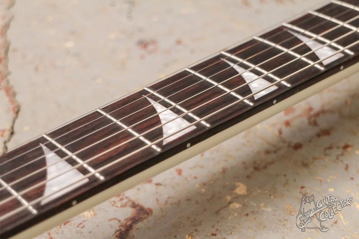 Magna 2000RFR-WH Randy Rhoads