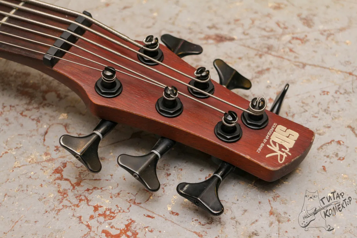 Ibanez SR506E 6-Str Bass