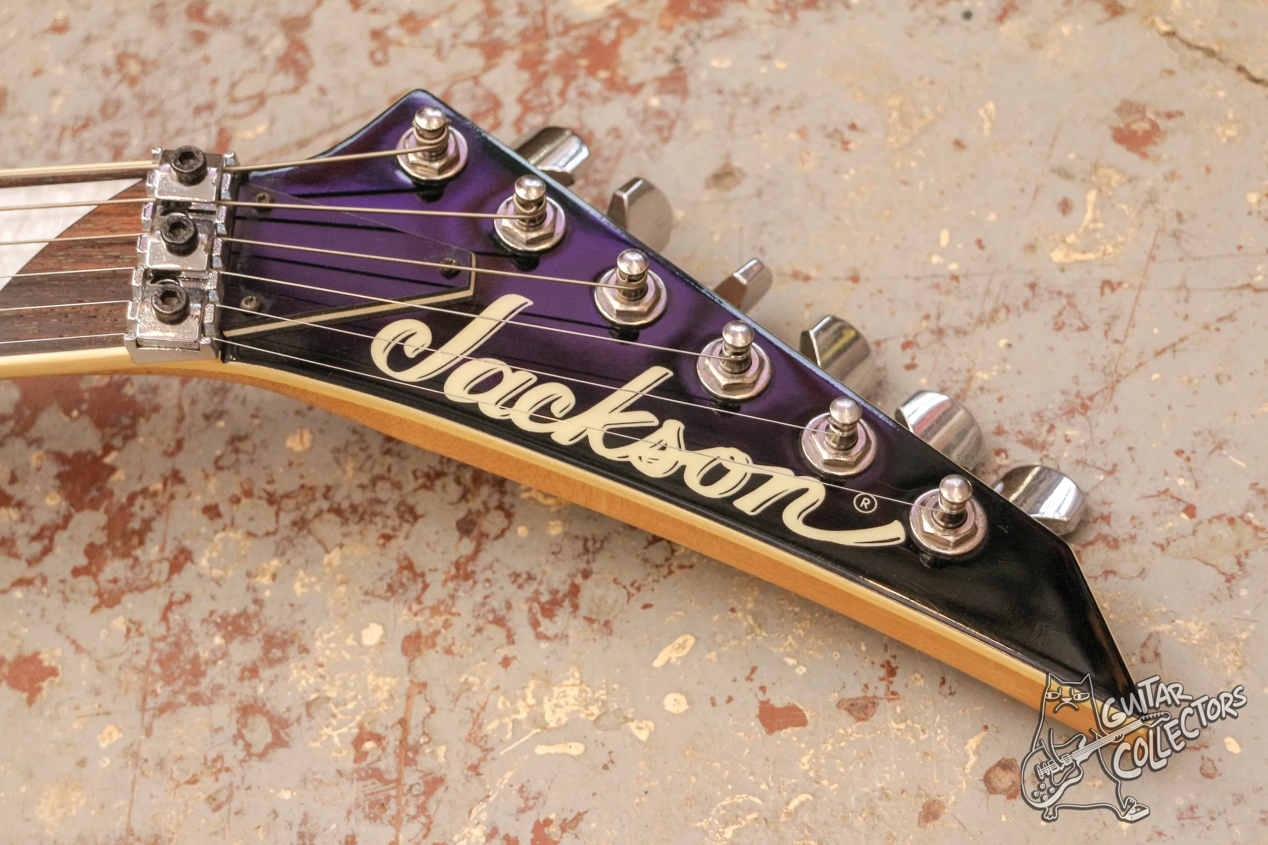 Jackson DK2S Dinky Sustaniac