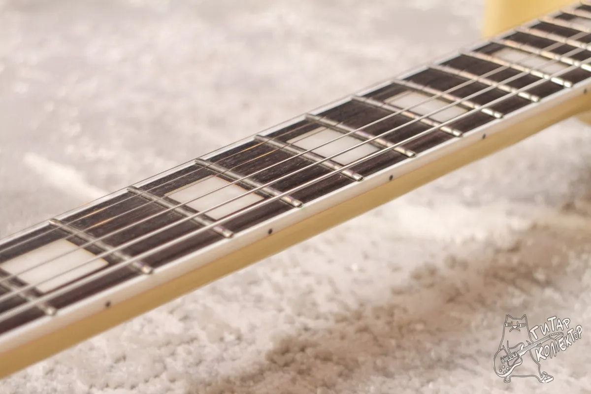 Gibson Les Paul Custom Alpine White China Copy