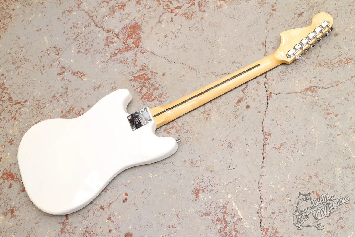 Fender Mustang White Copy