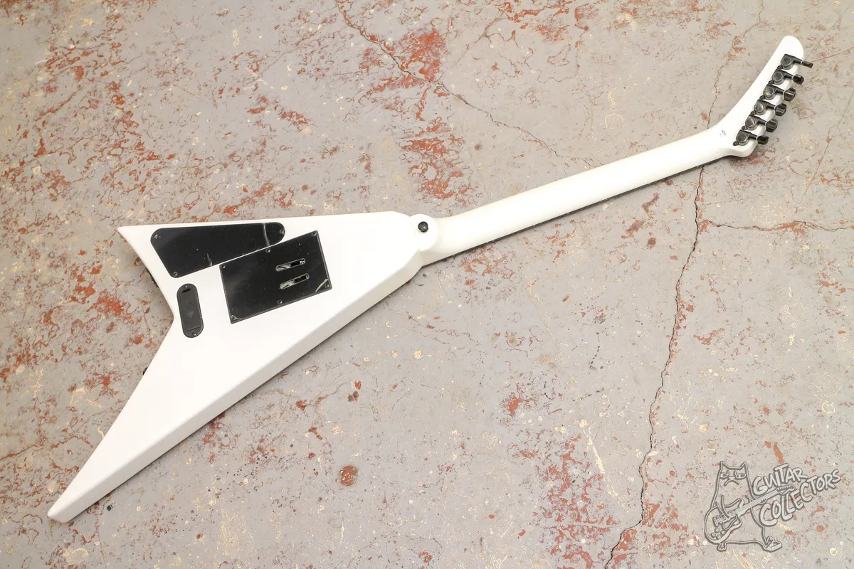 Magna 2000RFR-WH Randy Rhoads