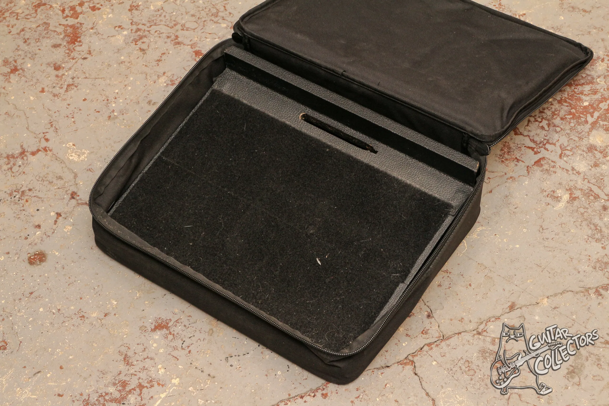 Gator Pedal Tote Pedalboard