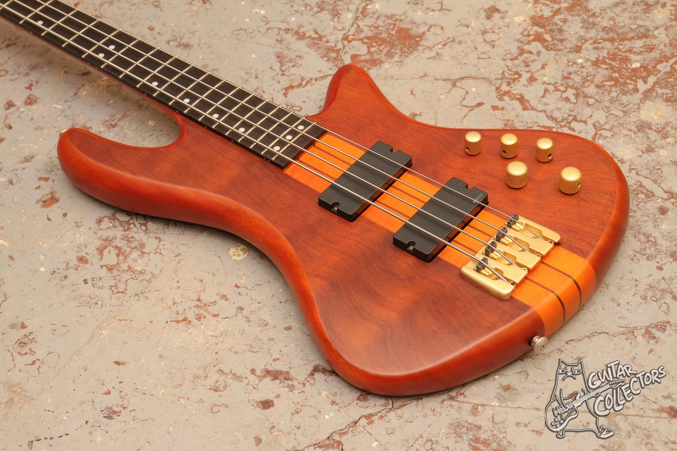 Schecter Stiletto Studio 4 Bass Honey Satin
