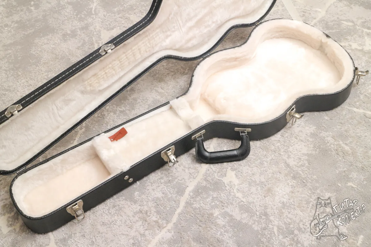 Кейс Gibson USA SG Black Made in Costa Rica