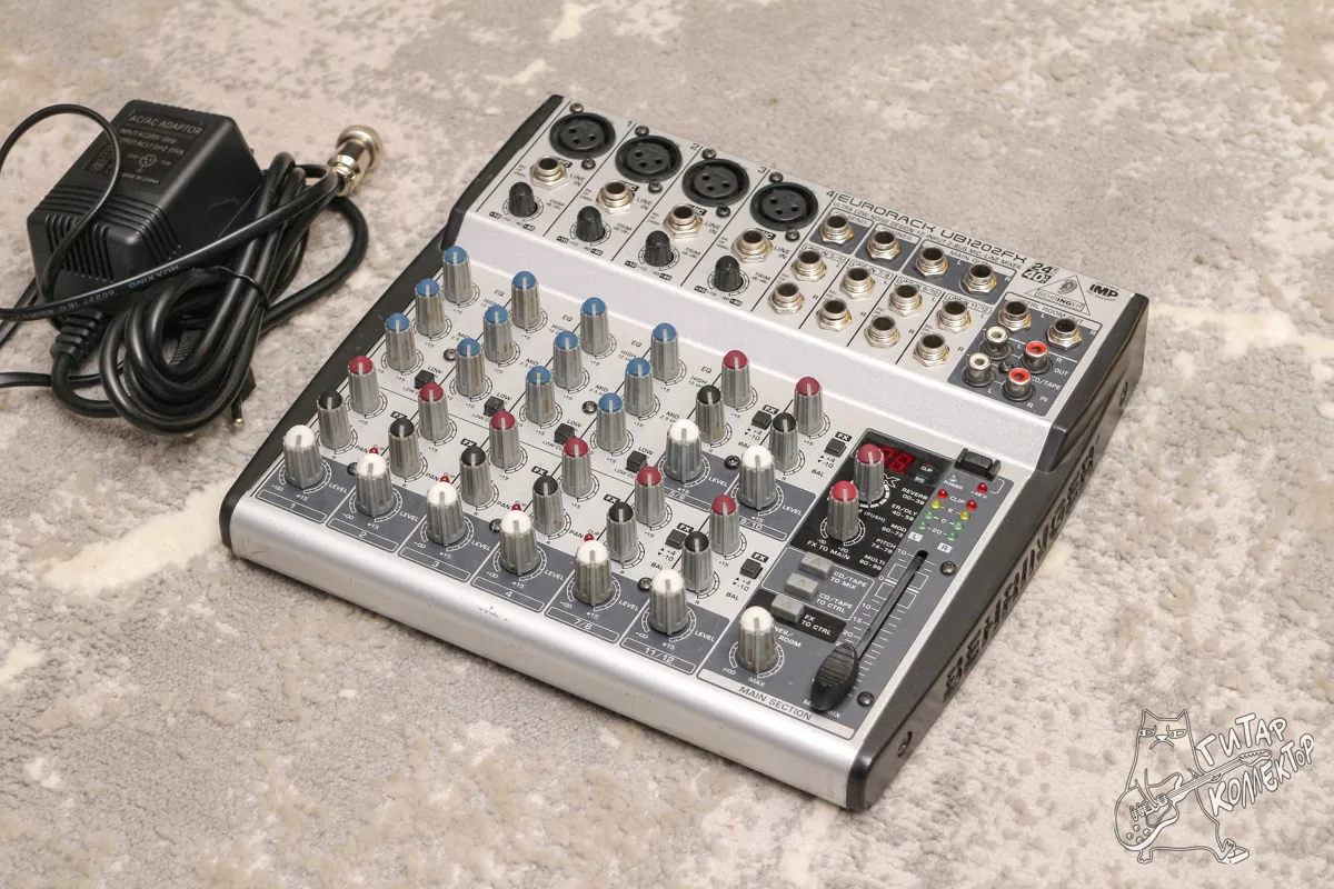 Behringer UB 1202 FX Микшерный пульт
