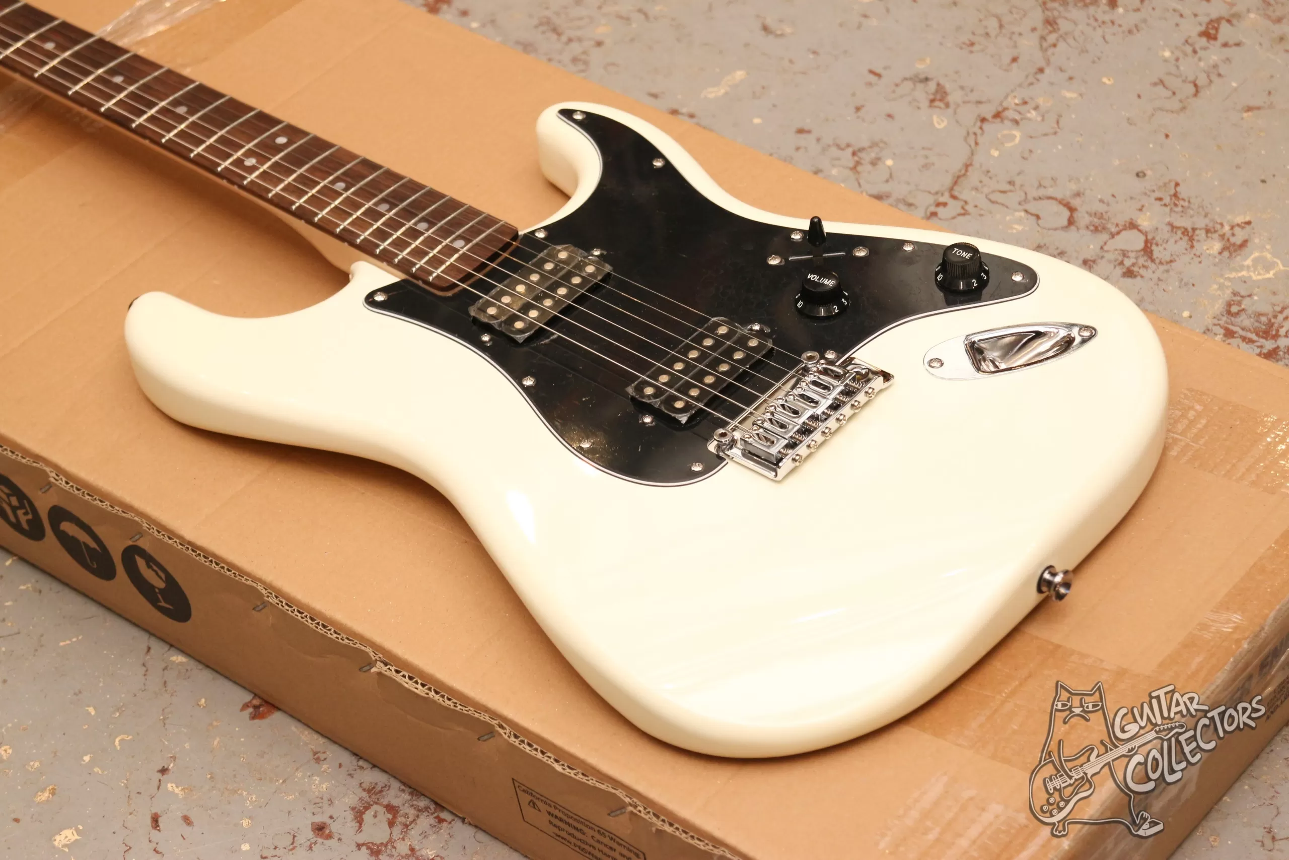 Squier Affinity Stratocaster LRL Olympic White HH