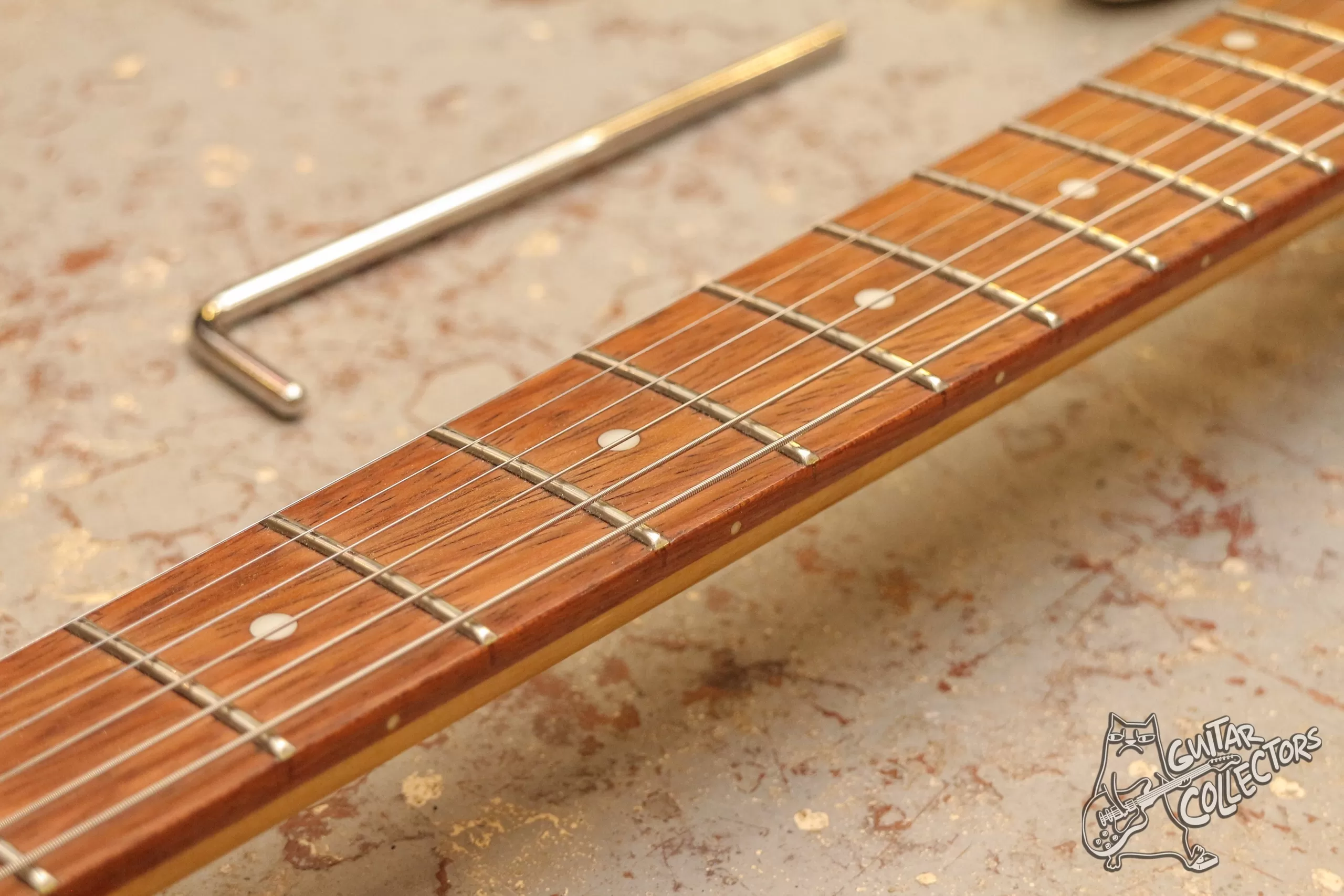 G&L Tribute Comanche Olympic White Jatoba