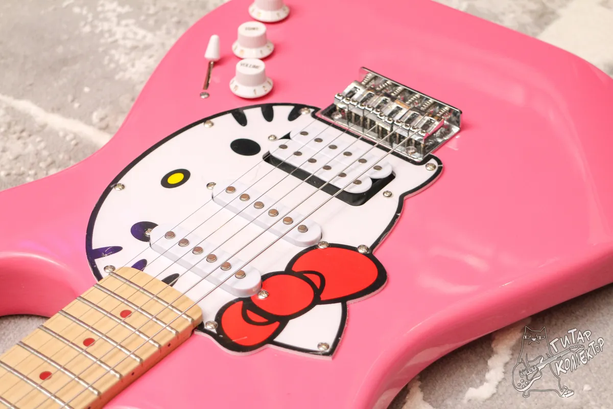 Hello Kitty HSS Stratocaster Copy