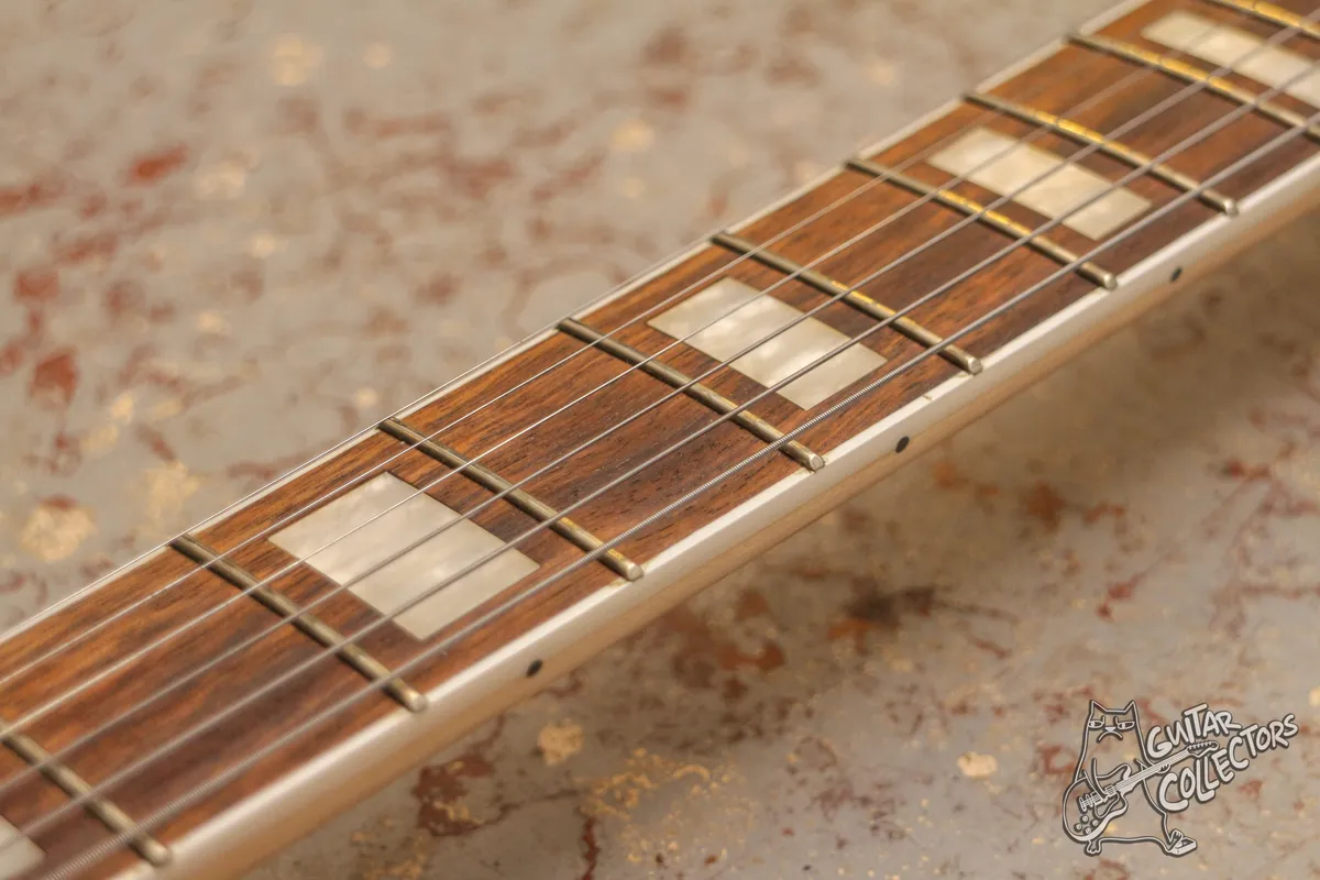 Squier 40th Anniversary Telecaster Gold Edition Black