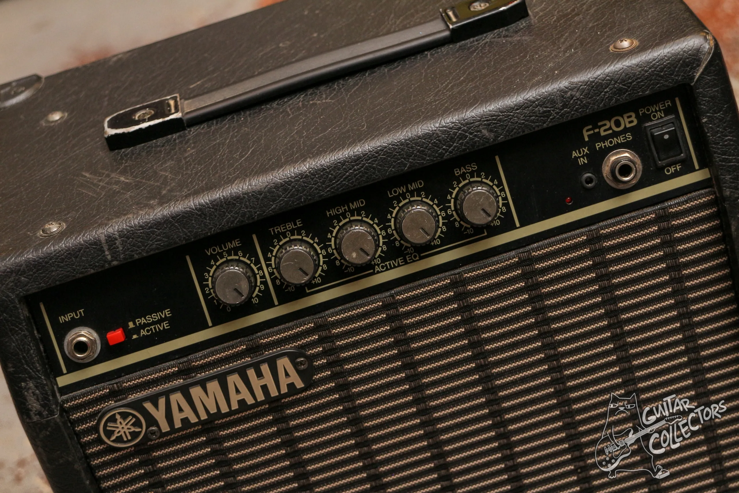 Yamaha F 20 B Bass Guitar Combo