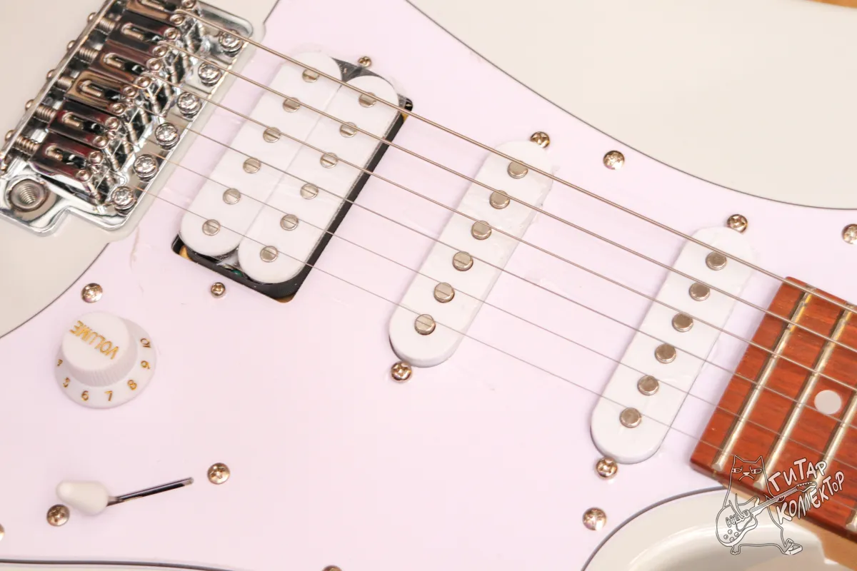 Ibanez GRX40 Light Gray