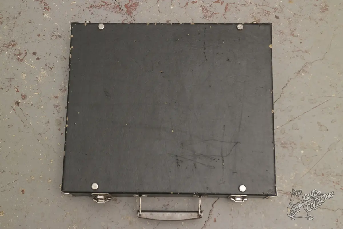 Кейс деревянный под педали