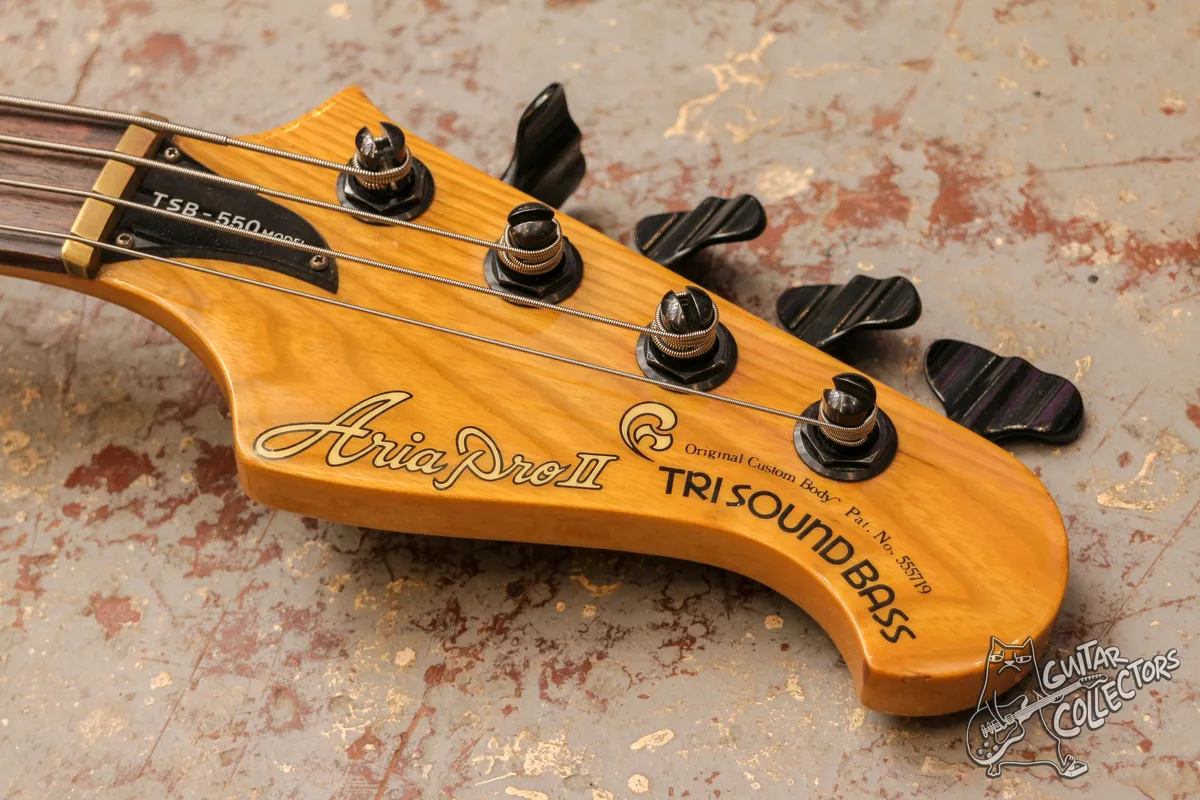 Aria Pro II Tri-Sound Bass TSB-550