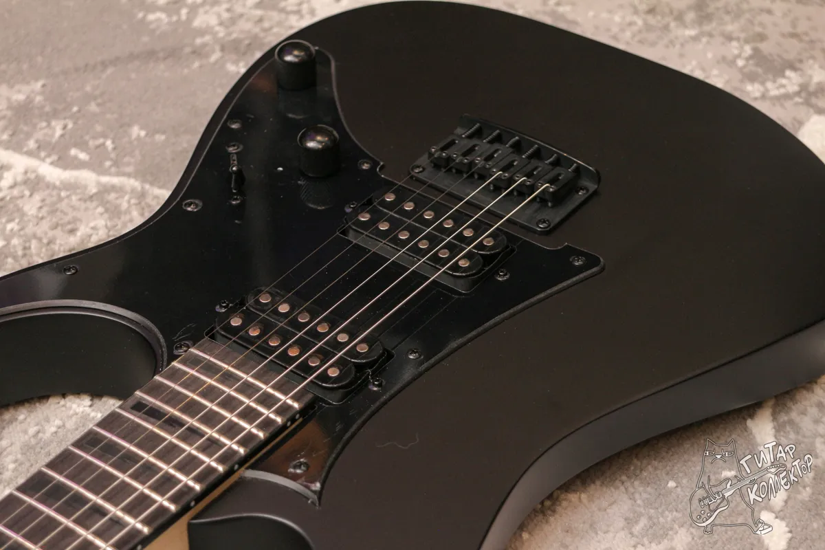 Ibanez GRGR131EX-BKF Black Flat