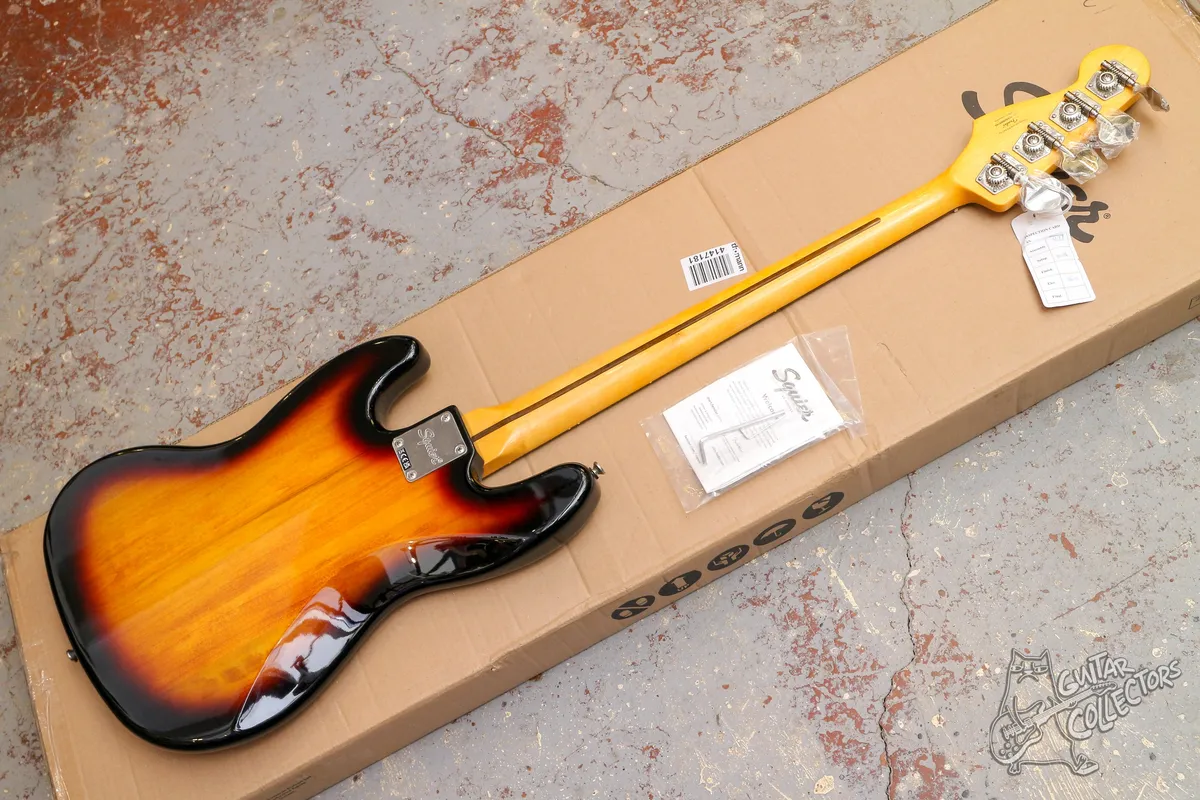 Squier Classic Vibe 60s Jazz Bass LRL 3-Tone Sunburst NEW