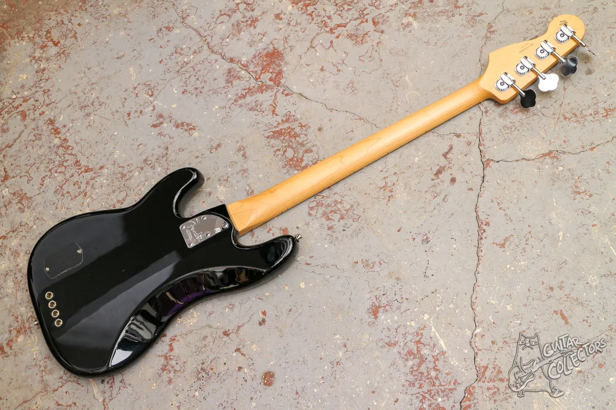 Fender American Deluxe Precision Bass