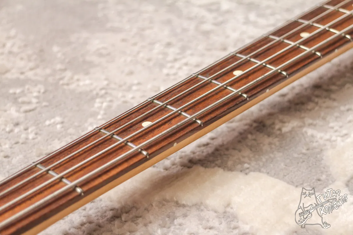 Fender Jazz Bass Standard 3-Tone Sunburst