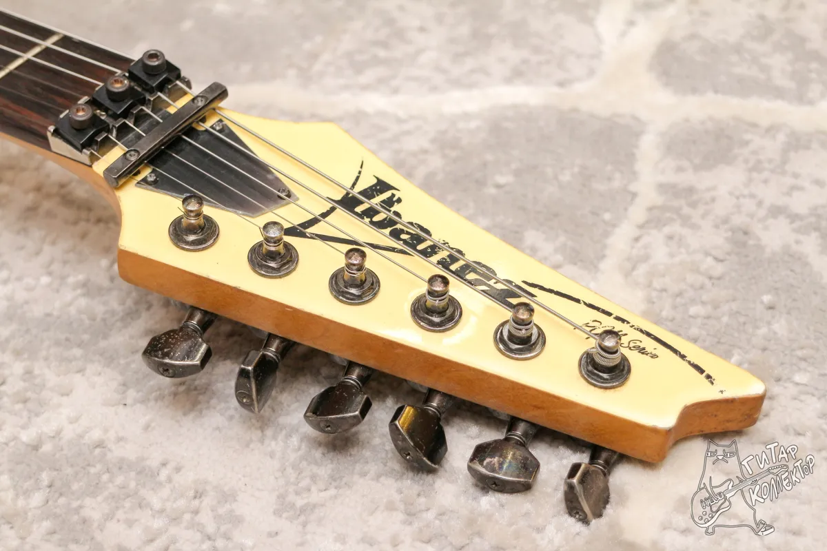 Ibanez PGM30 Pаul Gilbеrt White