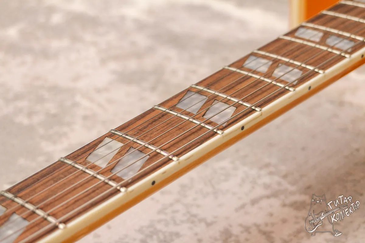 Burny RFA-65 Archtop Jazz Guitar