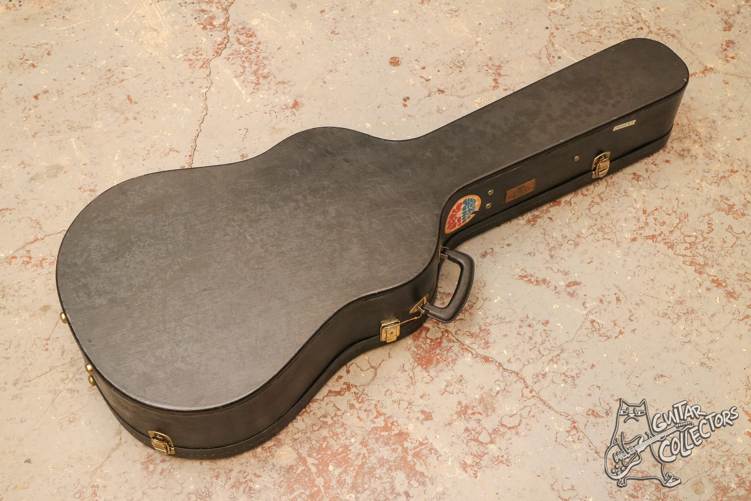Tokai Cat`s Eyes CE-300 Dreadnought