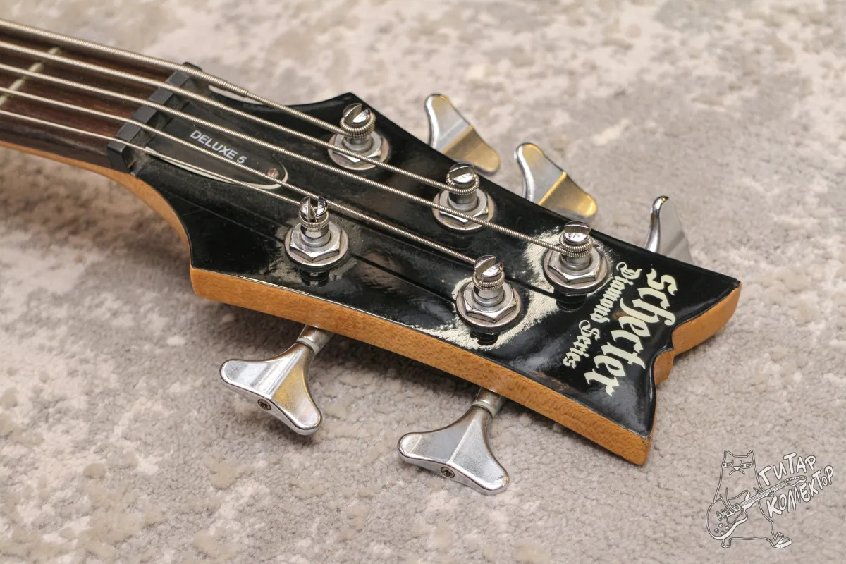 Schecter Diamond Series Stiletto Deluxe 5 Bass