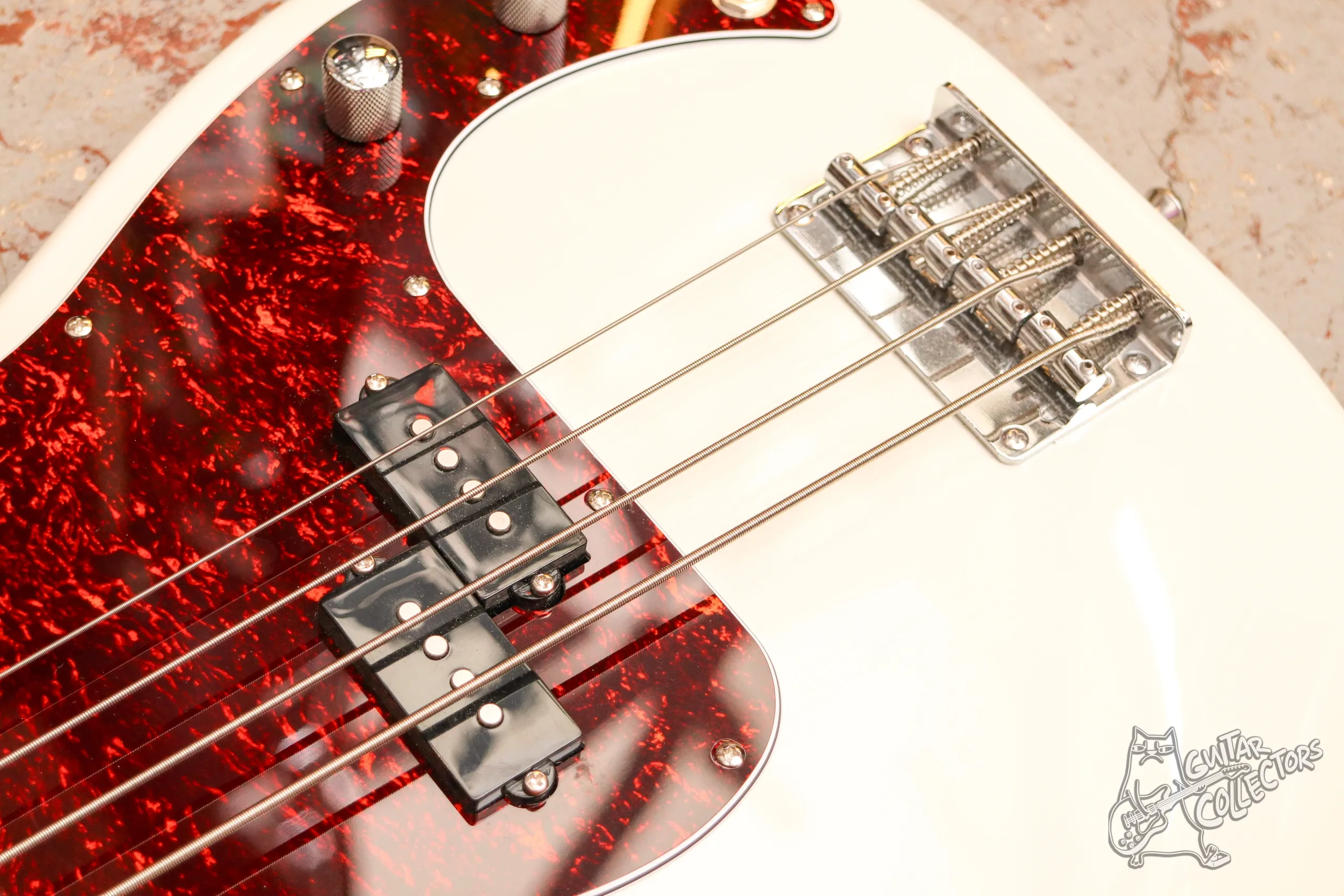Root Note PB002-OWH Precision Bass