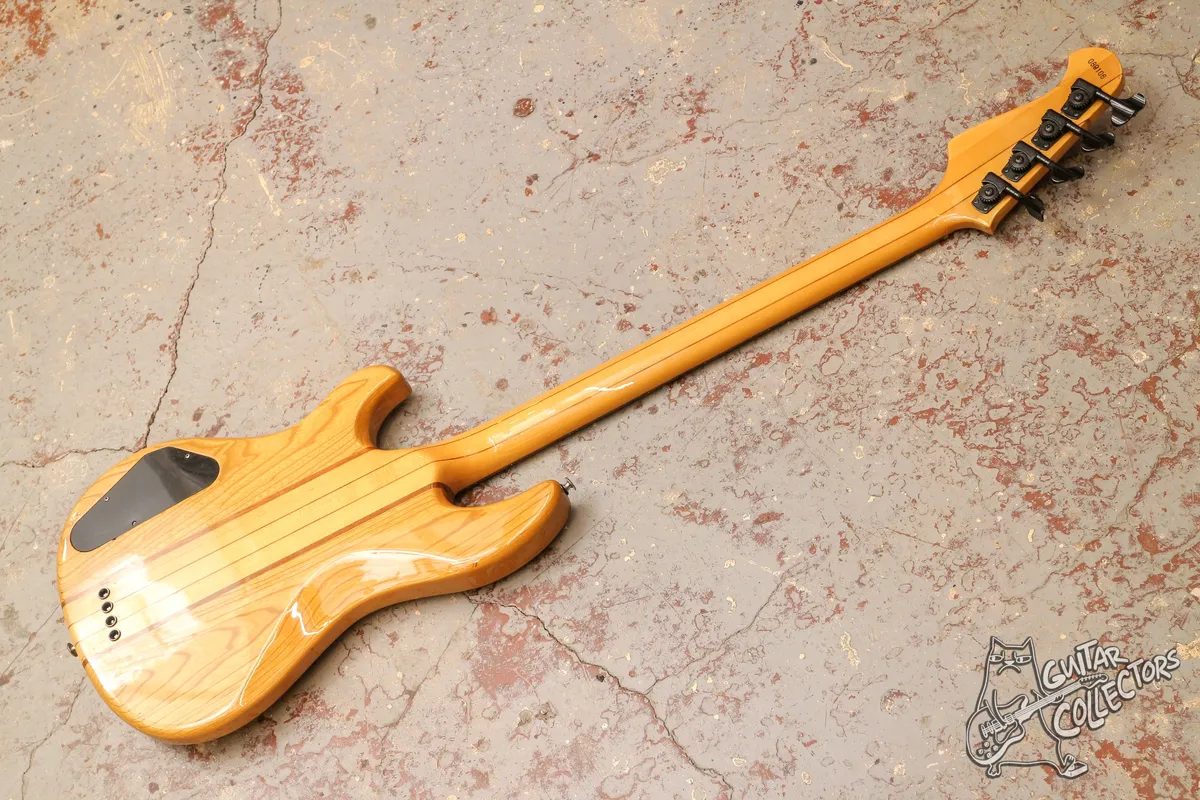 Aria Pro II Tri-Sound Bass TSB-550