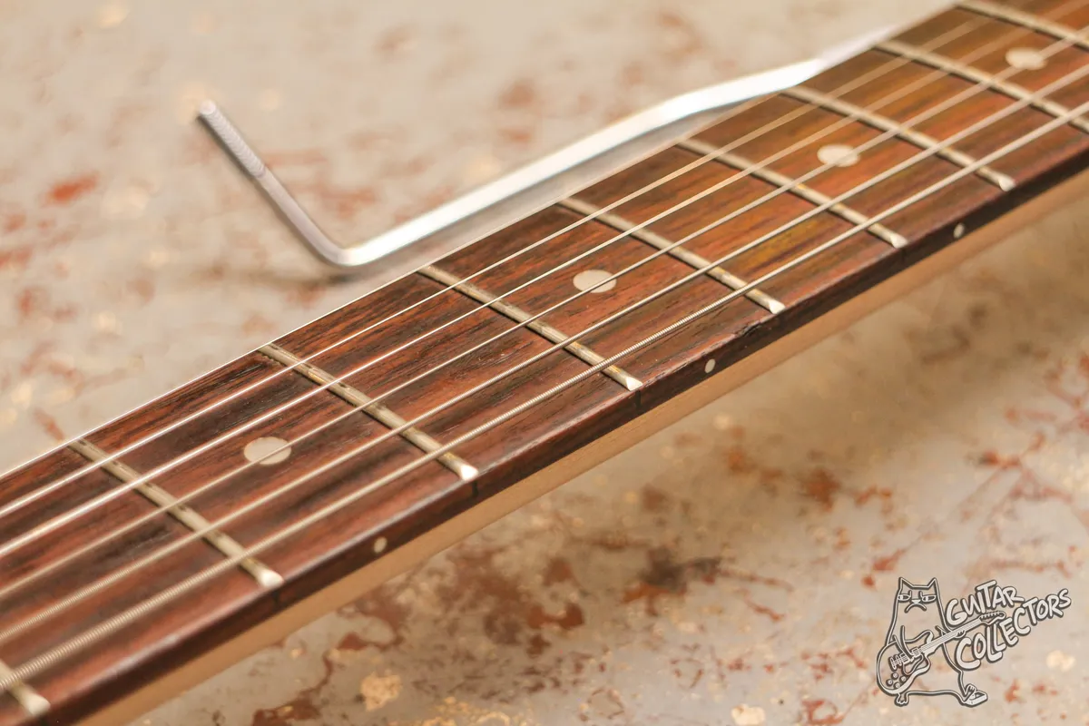 Legend by Aria Pro II LST-X Stratocaster