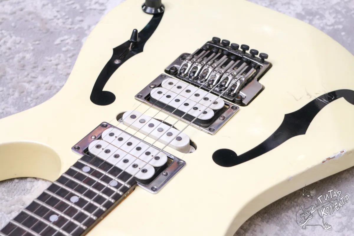 Ibanez PGM30 Pаul Gilbеrt White