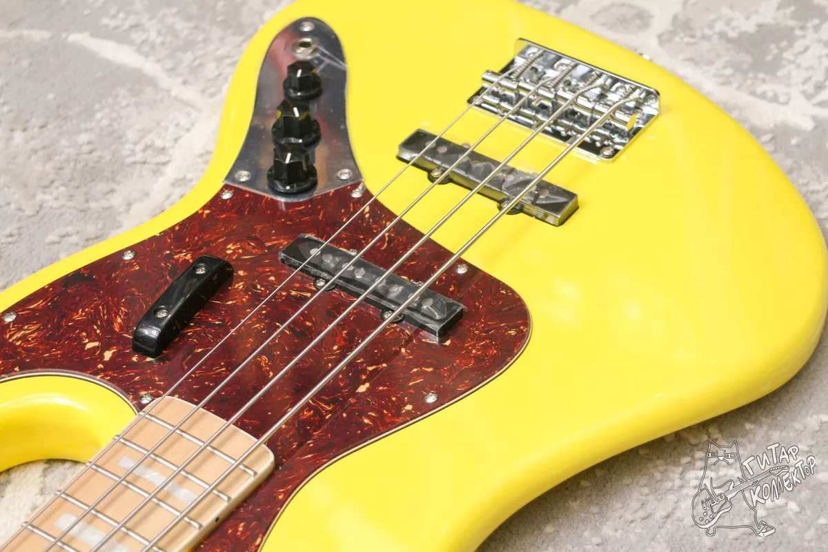 Root Note JB001 Jazz Bass Vintage White