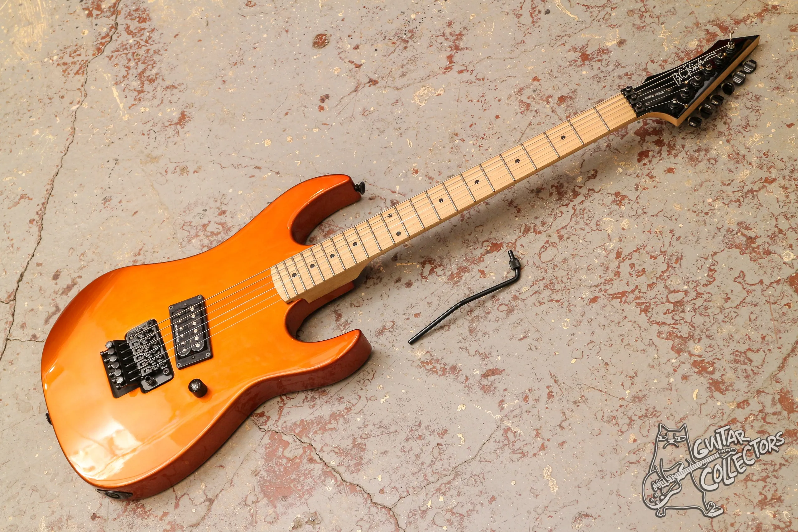 B.C. Rich Gunslinger Retro Metallic Orange
