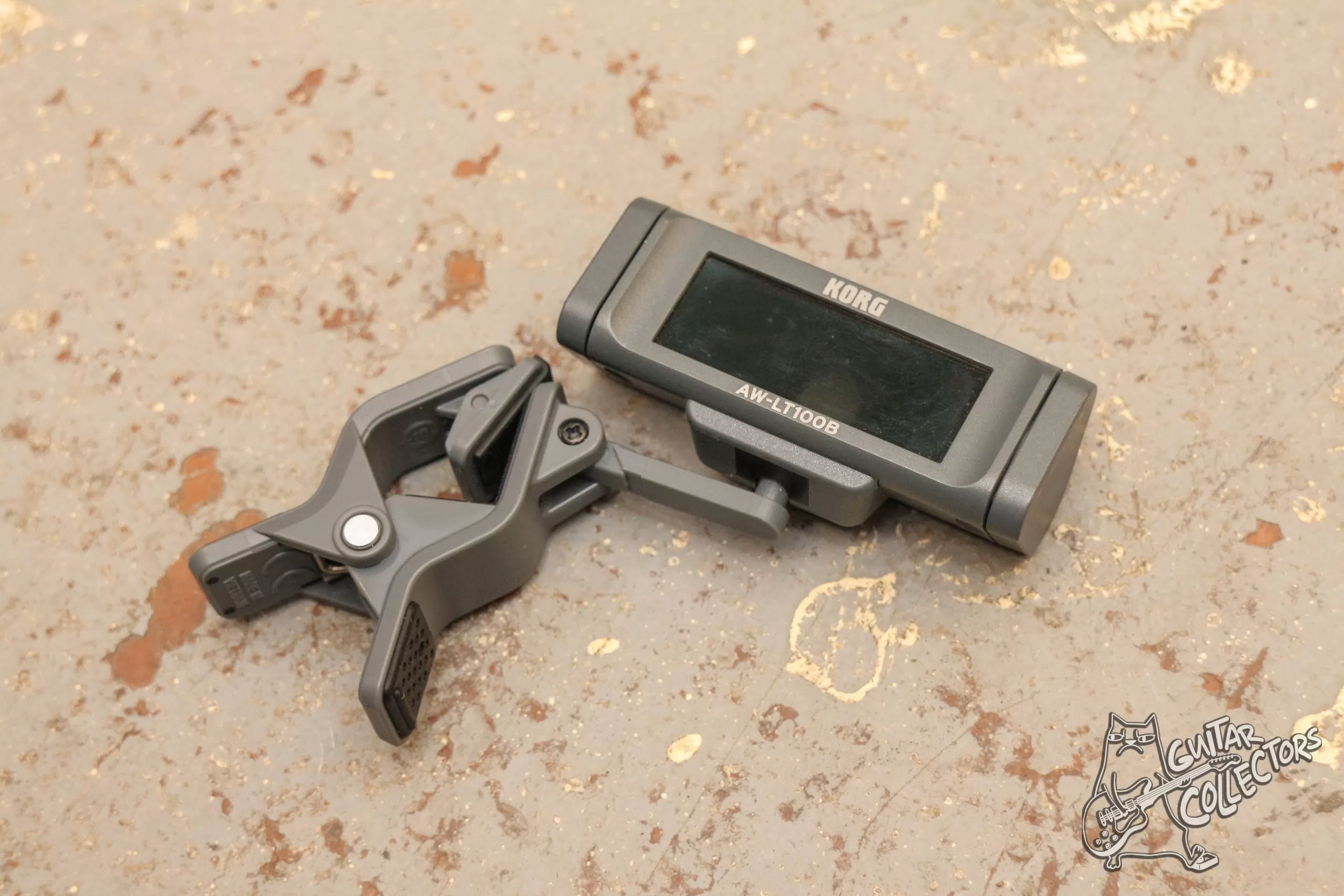 Korg AW LT 100 B Chromatic Bass Tuner