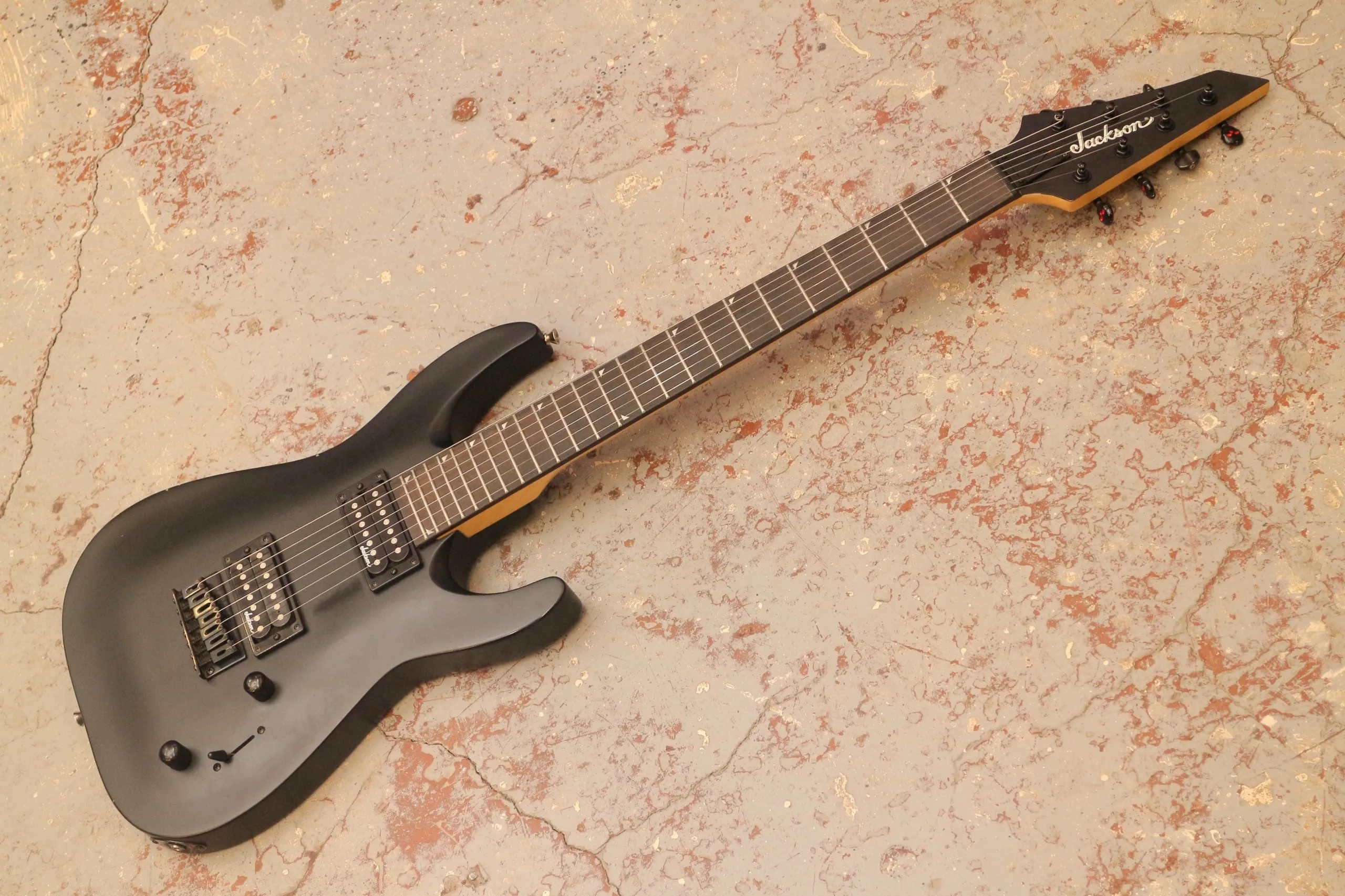 Jackson JS22-7 DKA HT Satin Black