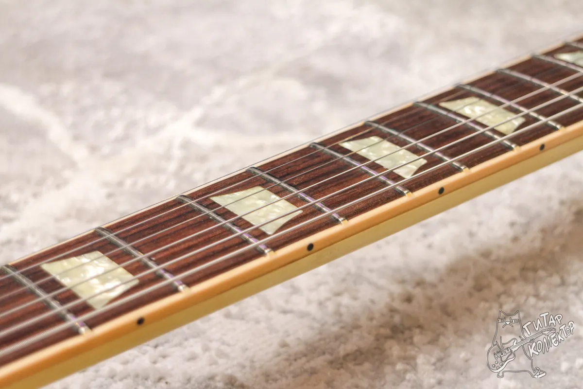 Gibson SG Standard Classic White Bigsby