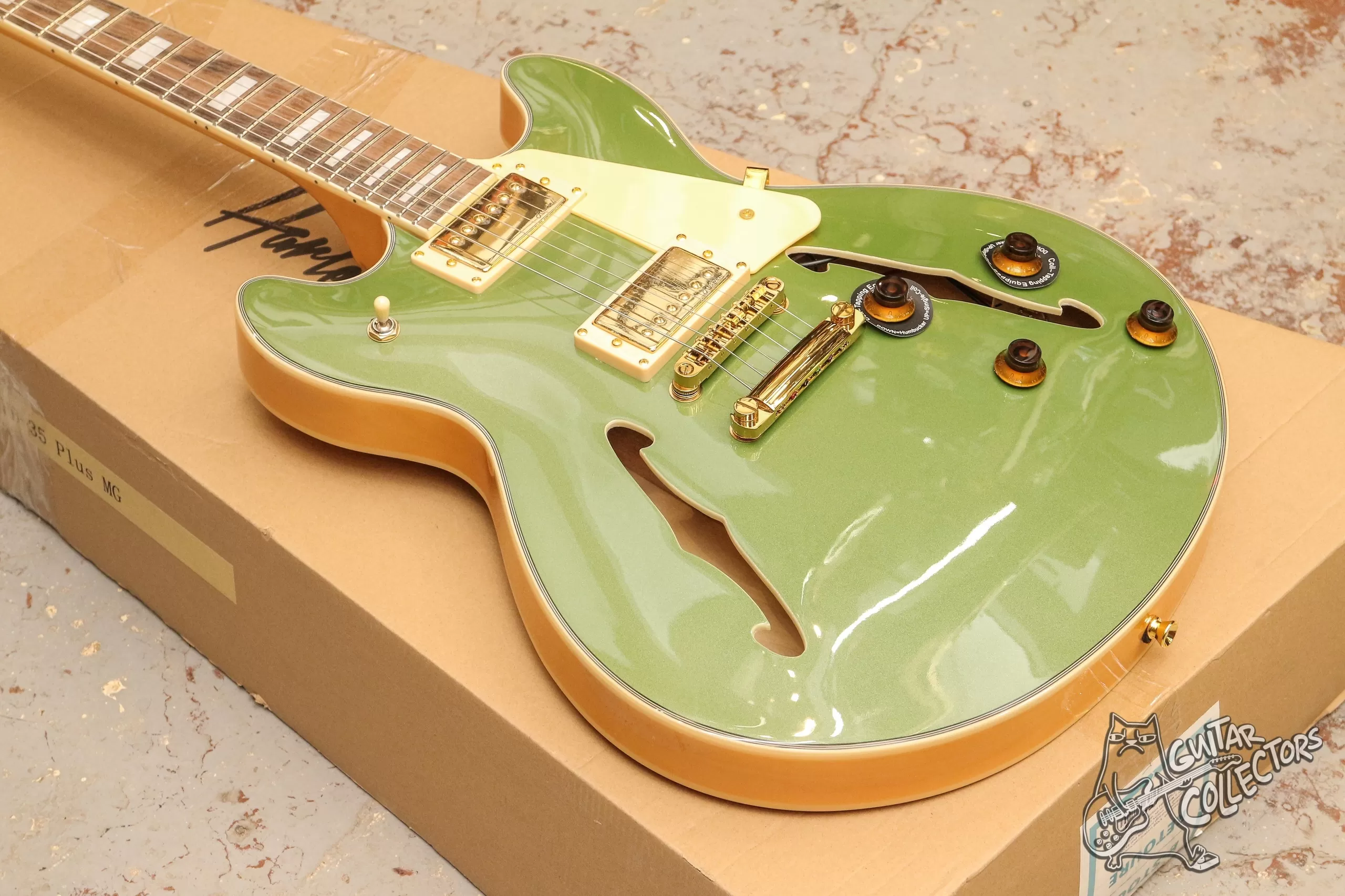 Harley Benton HB 35 Plus Vintage Series Metallic Green