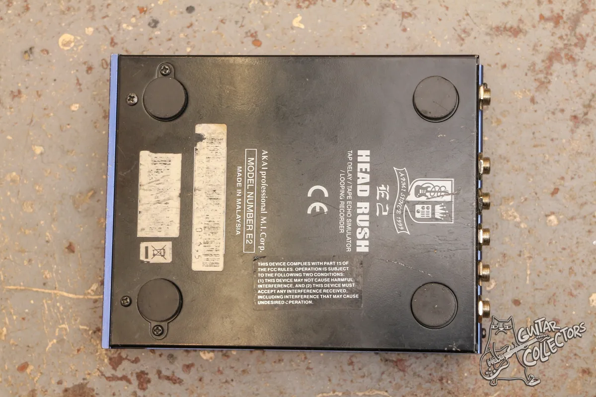 Akai E2 HeadRush Delay