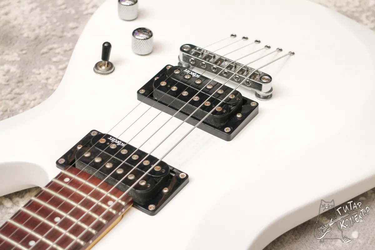 Schecter C-6 Deluxe Satin White