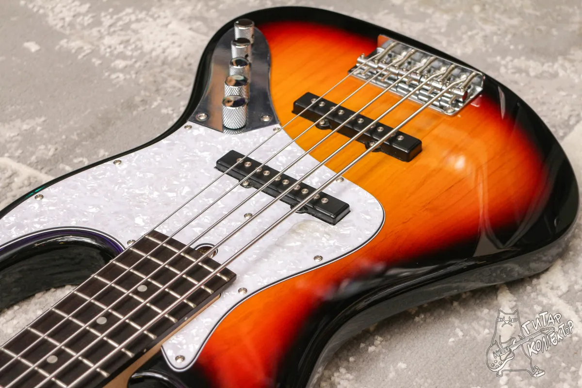 Bacchus Universe Series WJB5-580/R Jazz Bass 5-str